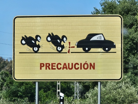 Straßenschilder mit besonderer Bedeutung