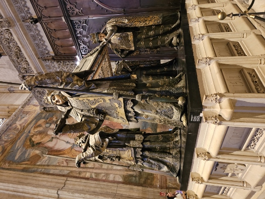 Sarkophag des Christoph Kolumbus