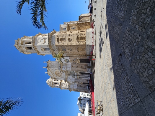 Kathedrale zum heiligen Kreuze über dem Meer