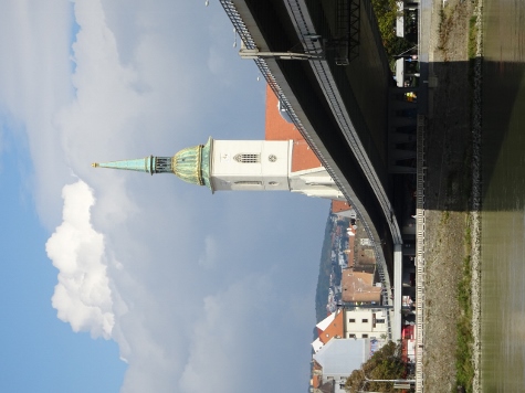 Bratislava 2022 - Brücke des Slowakischen Nationalaufstandes - UFO Tower