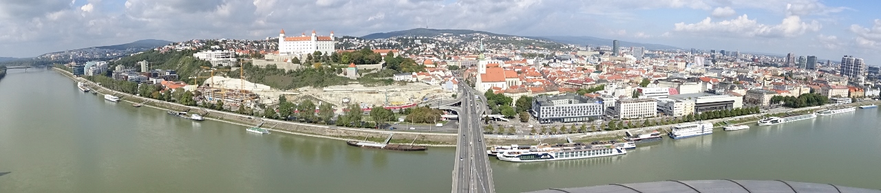 Bratislava 2022 - Brücke des Slowakischen Nationalaufstandes - UFO Tower
