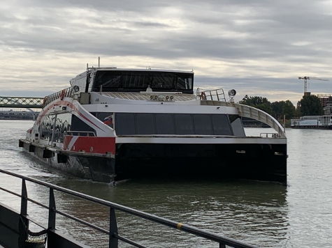 Bratislava 2022 - im Twin City Liner nach Wien