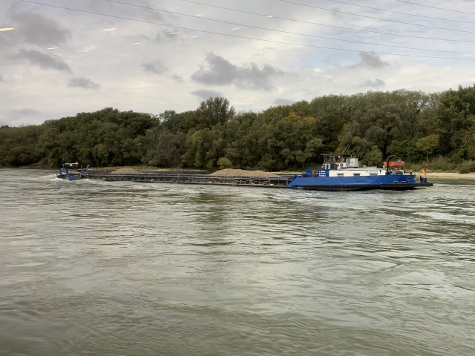 Bratislava 2022 - im Twin City Liner nach Wien