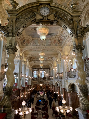 Budapest 2022 - Das Café New York