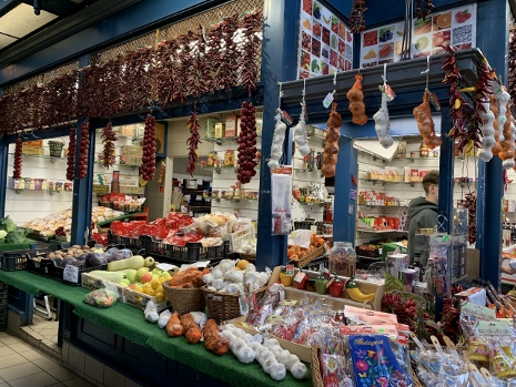 Budapest 2022 - Tausend leckere Sachen (in der Markthalle)