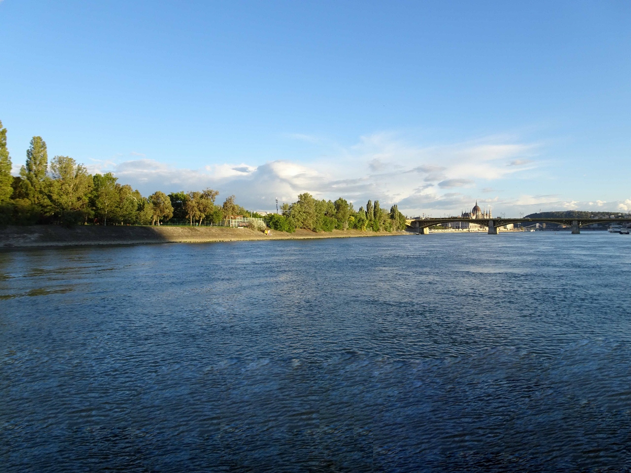 Die Donau bei Budapest