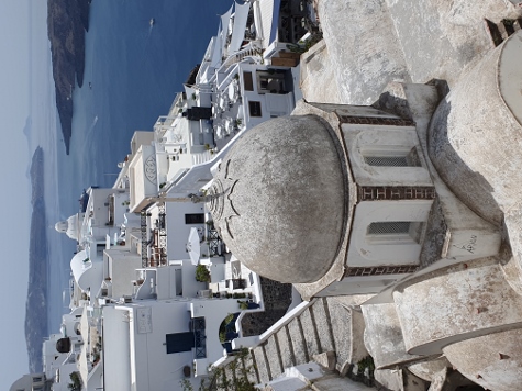 Santorini - Fira - Blick auf den Hafen