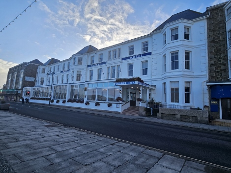 The Queens Hotel