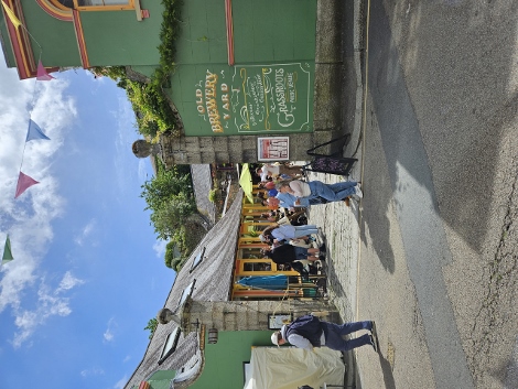 Überall Party hier...