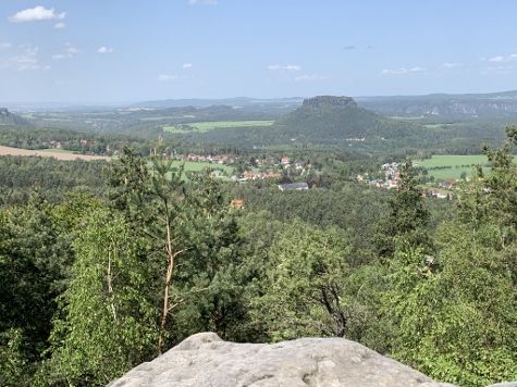 3 Steine Tour - Blick zum Lilienstein