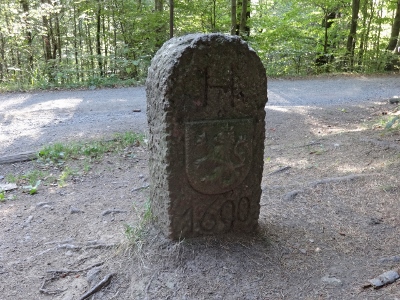 Von Floh-Seligenthal nach Ruhla (Rennsteighof) - Grenzstein "Springender Löwe"