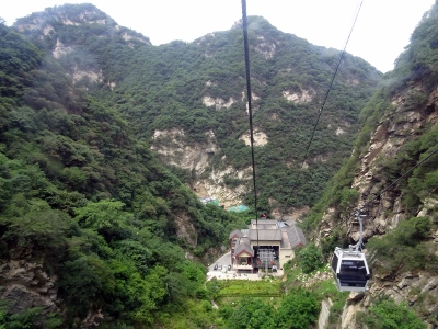 Irre Seilbahnfahrt zum Huashan Mountain
