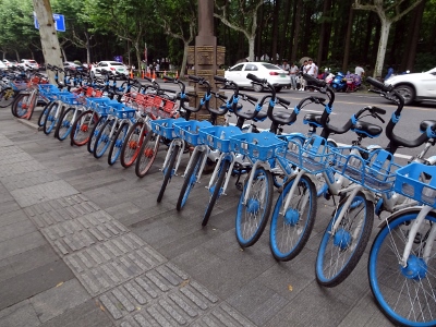 Wanderung am West Lake in Hangzhou