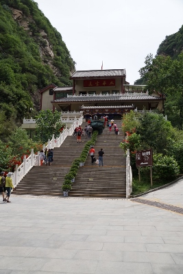 Irre Seilbahnfahrt zum Huashan Mountain