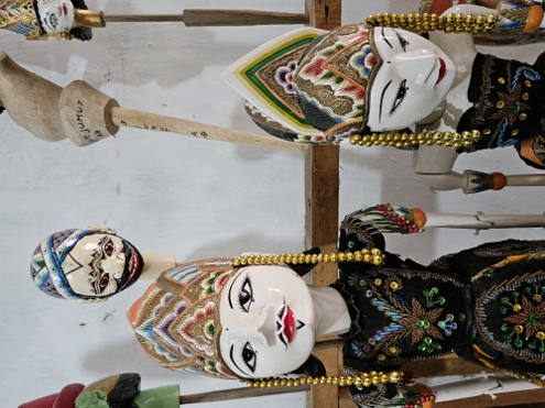 Bogor - Wayang Golek Puppet Workshop
