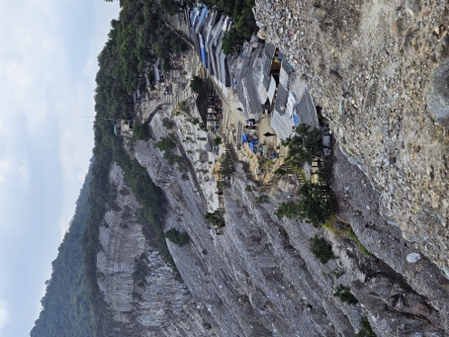 Tangkuban Parahu - schwefelige Angelegenheit