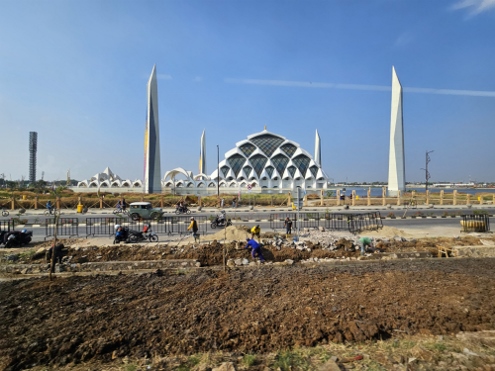 Zugfahrt von Bandung nach Yogjakarta