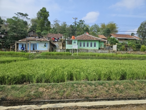Zugfahrt von Bandung nach Yogjakarta