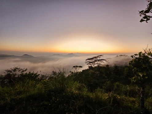 Bali - Sonnenaufgang am Bukit Cemara