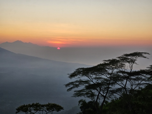 Bali - Sonnenaufgang am Bukit Cemara