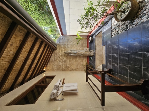 Bali - Tirta Gangga - Tirta Ayu Hotel