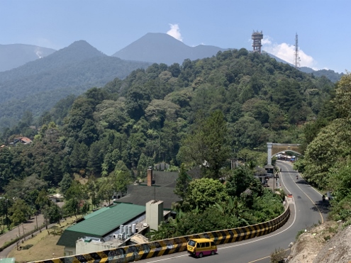Von Bogor nach Bandung - Puncak Pass