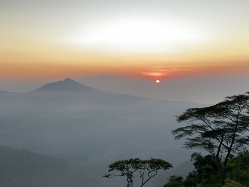 Bali - Sonnenaufgang am Bukit Cemara