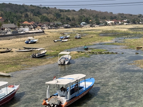 Nusa Lembongan - Industrial Harbour