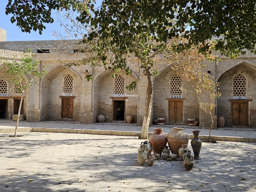 Kunst und Krempel - überall in Buchara