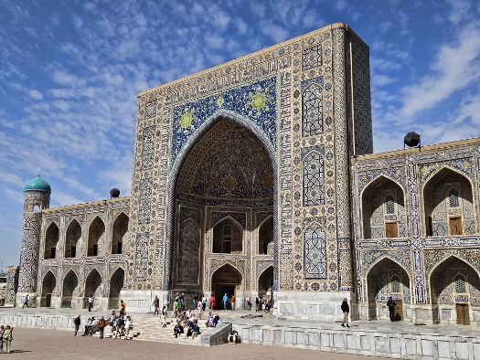 Registan Platz - Goldene Medrese