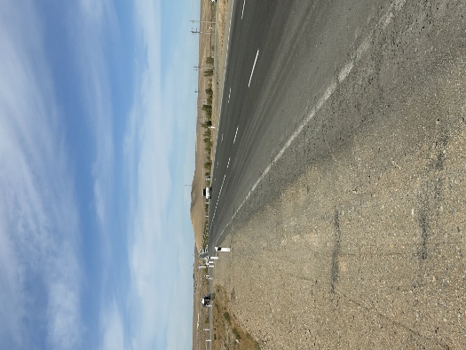 Highway durch die Wüste Kyzylkum