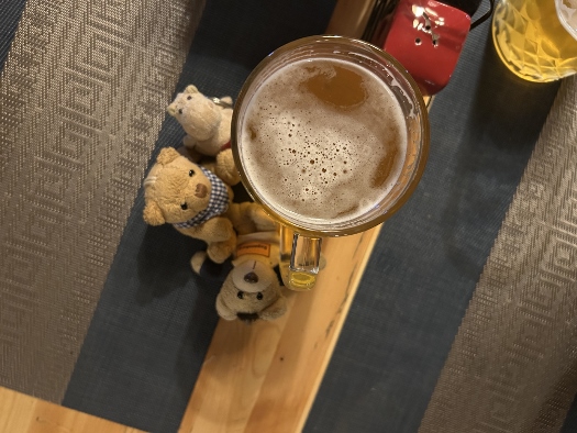 Nachbesprechung mit geistigem Getränk