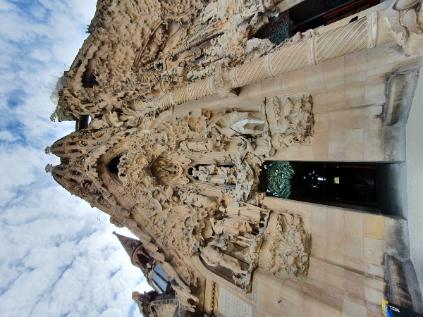 Sagrada Familia - Geburtsfassade