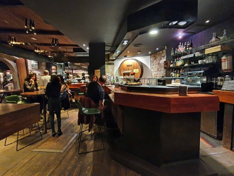 Barcelona im Oktober - Sagardi Tapasbar