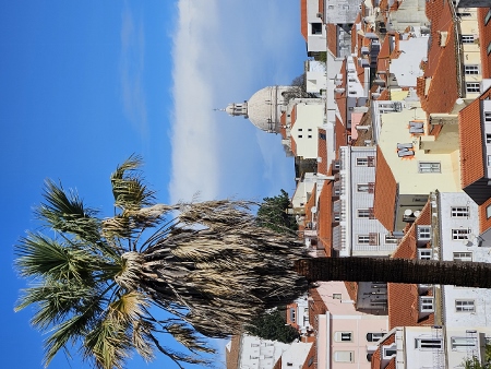 Sonne über dem Alfama Viertel