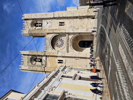 Sonne über dem Alfama Viertel